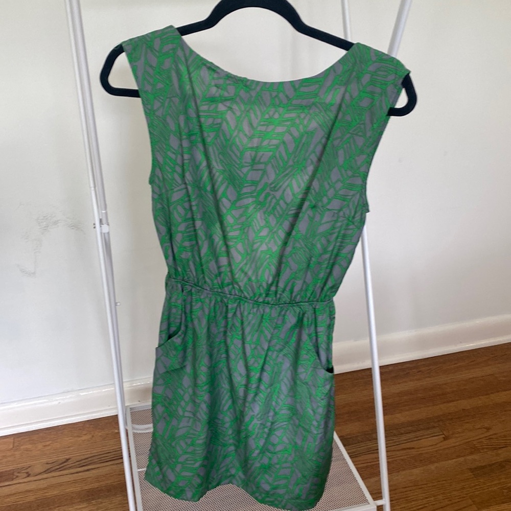 Peppermint Sleeveless Dress Size Small
